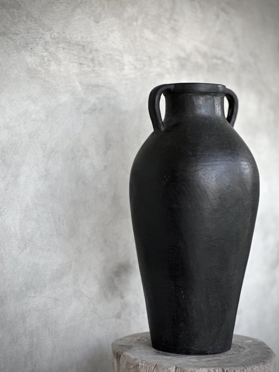 FIROZ vase, black antiqiue