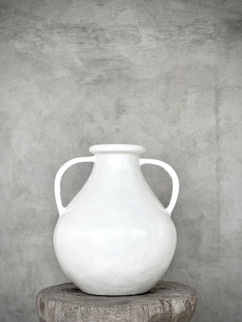 IRMEI vase, white