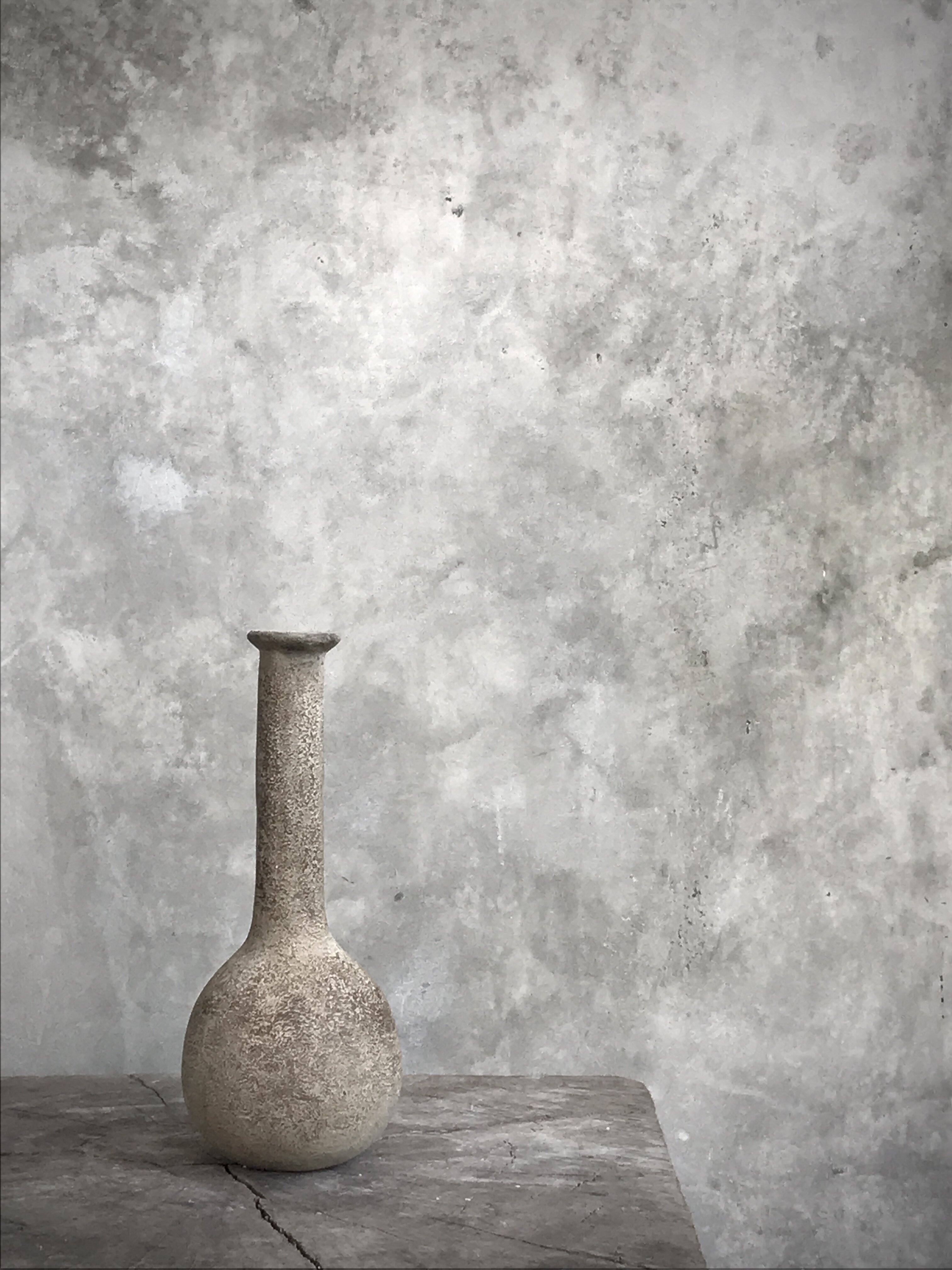 DISA vase, sand antique