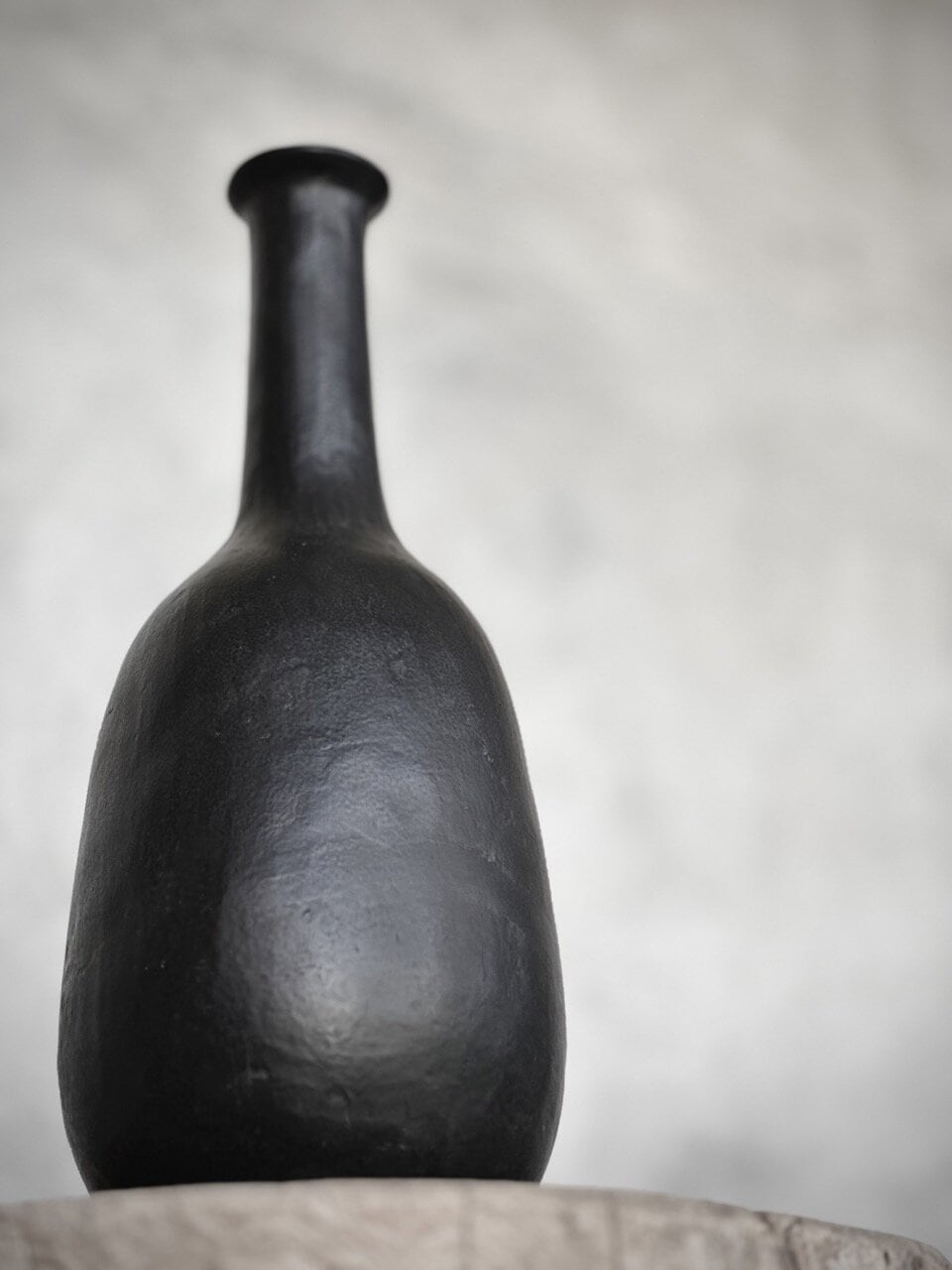 DENISE vase, black antique