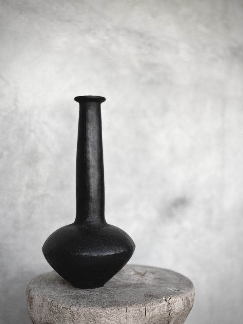 DANIELA vase, black antique