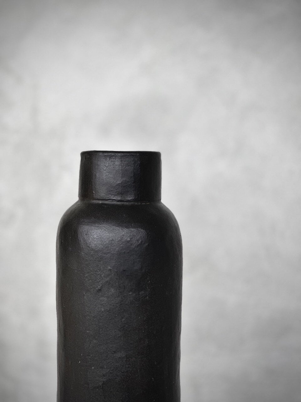 DAFNE - L - vase, black antique