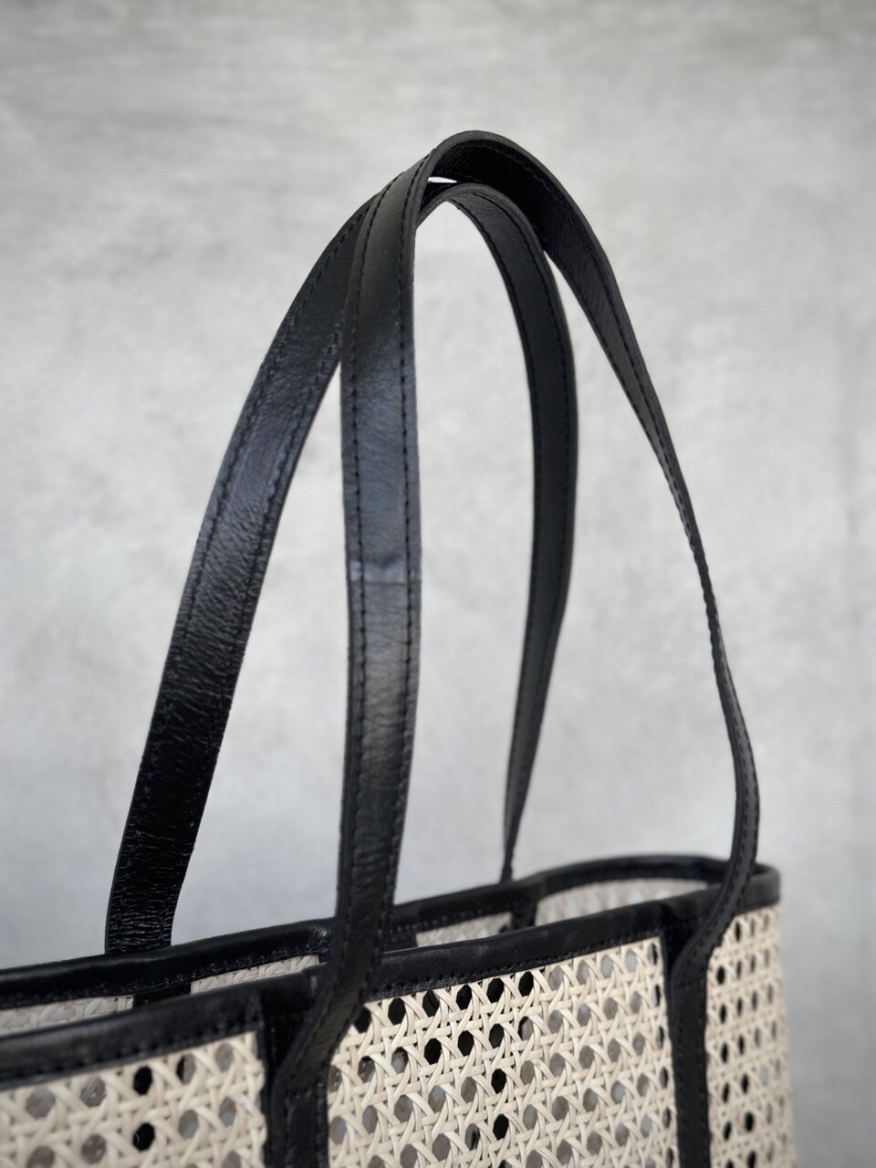 BROADWAY large black leather & rattan bag