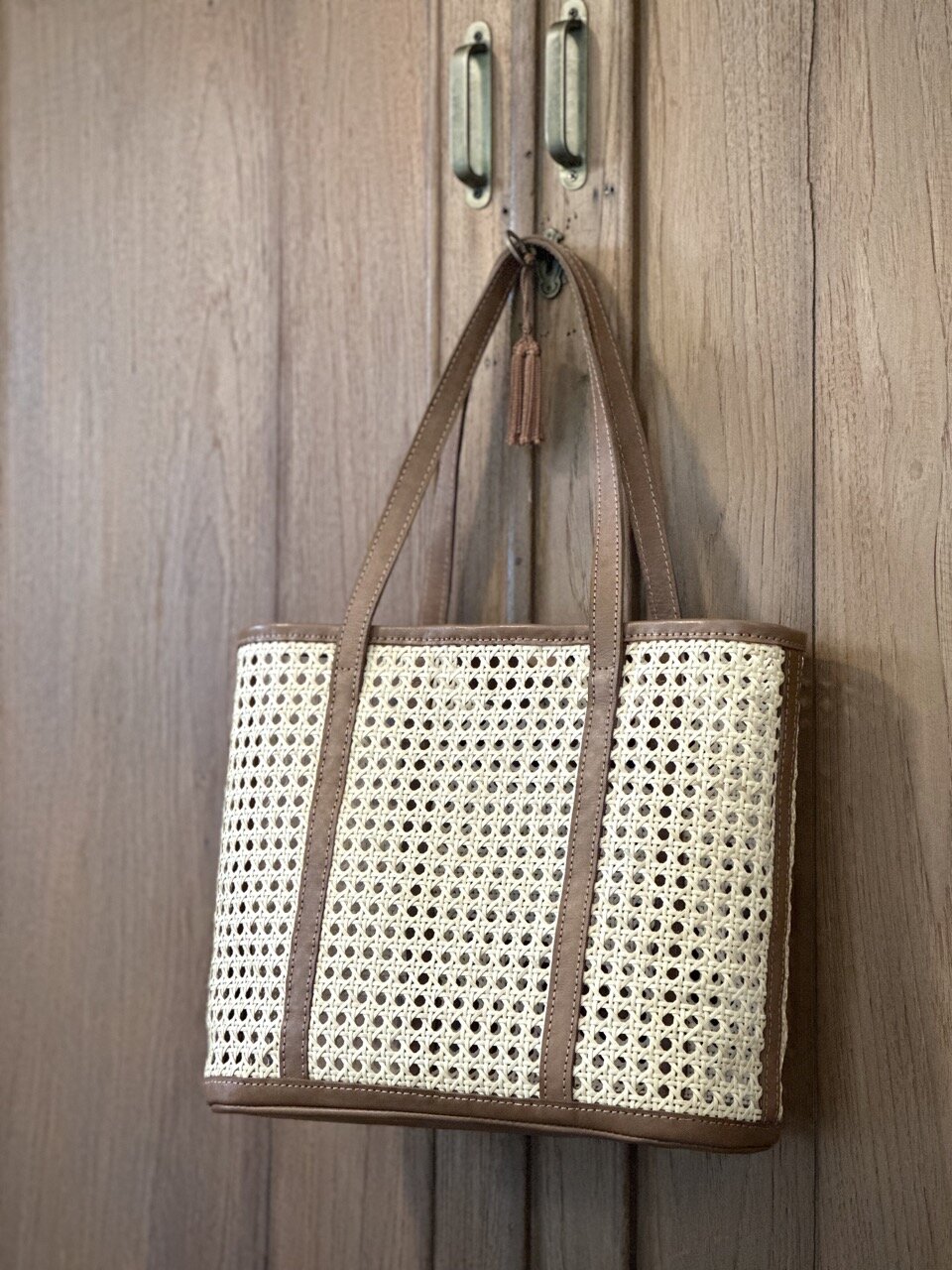 BROADWAY small brown leather & rattan bag