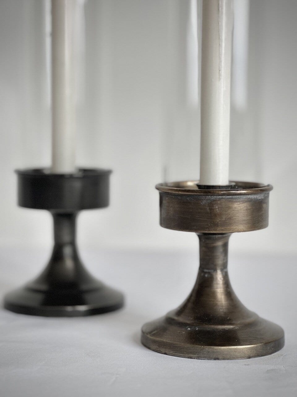 RIGO table candle holder with cylinder glass, antique brass