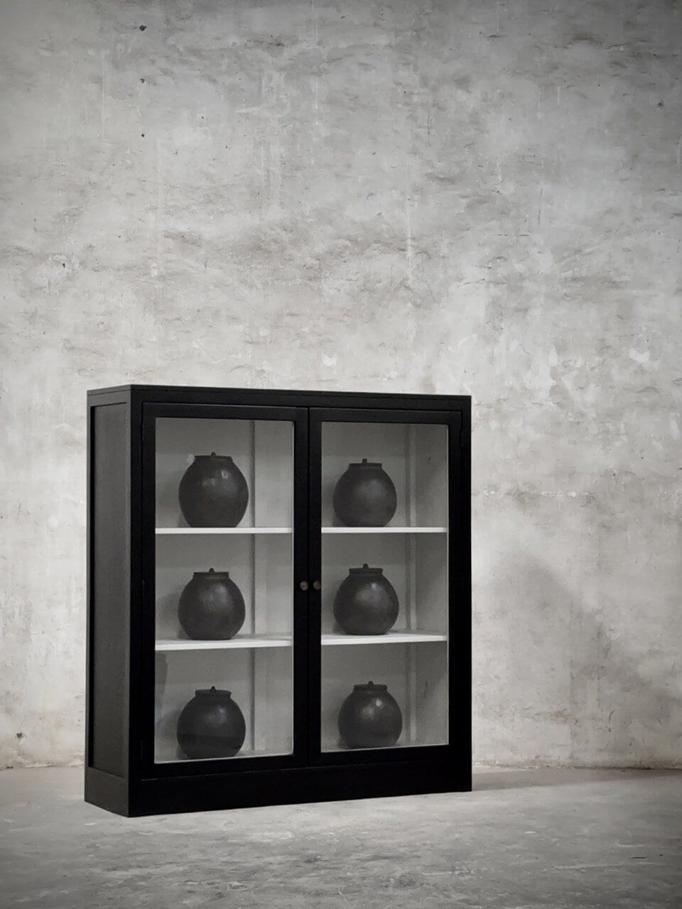 NICCO cabinet, black stain/middle white