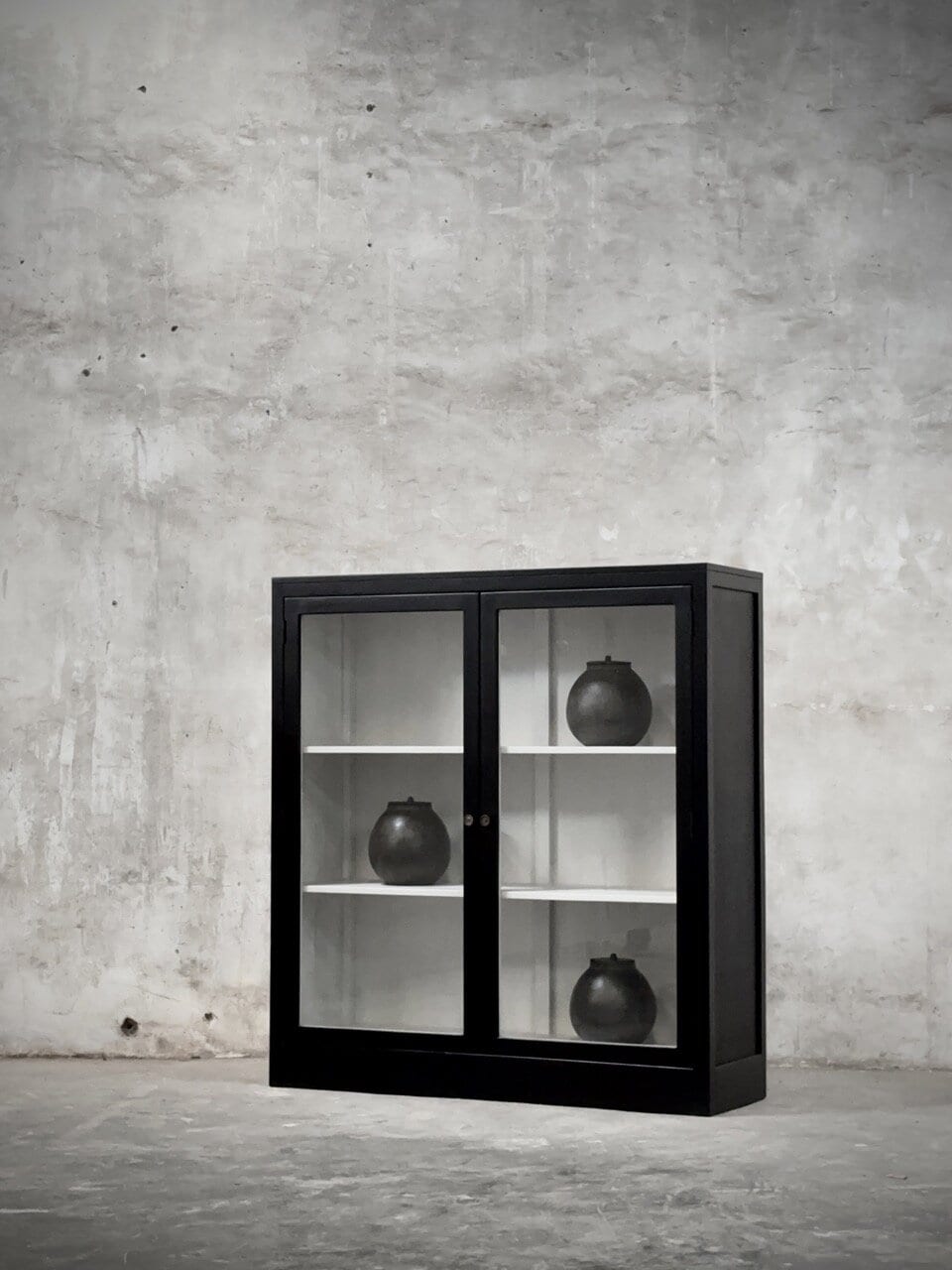 NICCO cabinet, black stain/middle white