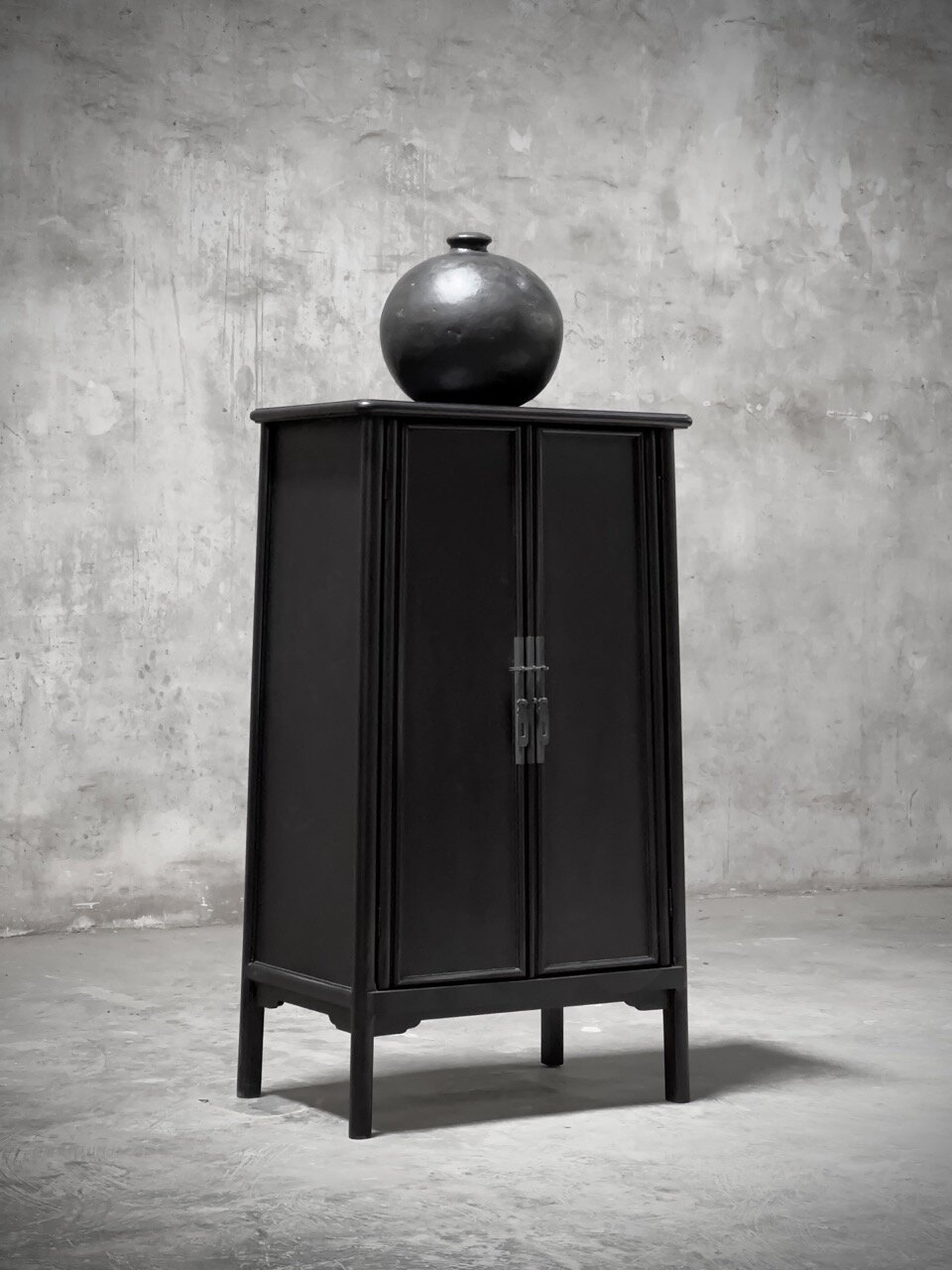 Small black china deals cabinet