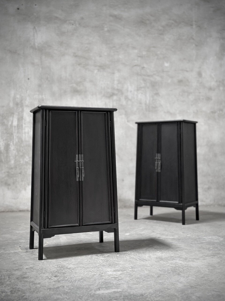 FONG small cabinet, china black