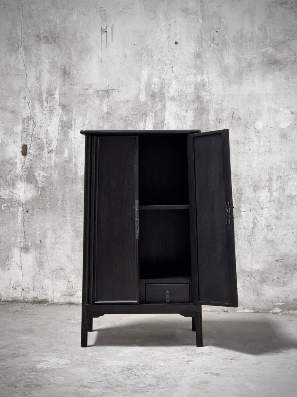 FONG small cabinet, china black