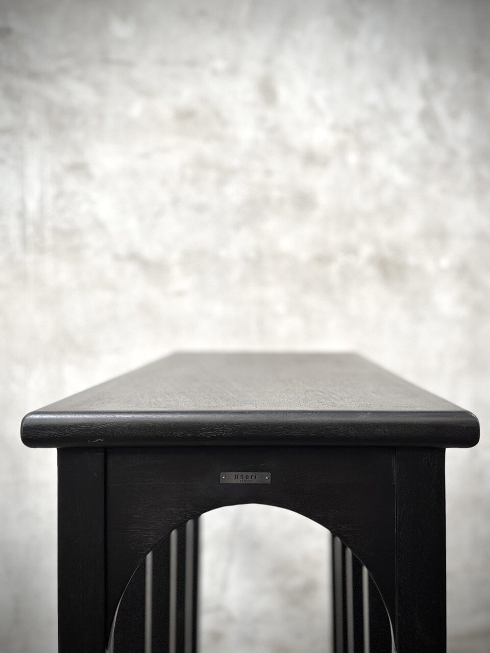 TUDOR sidetable large, black