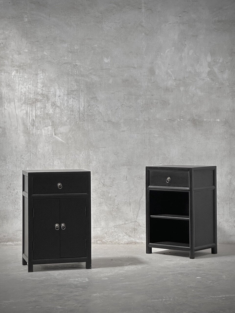 RAY bedside table-small cabinet with door, black