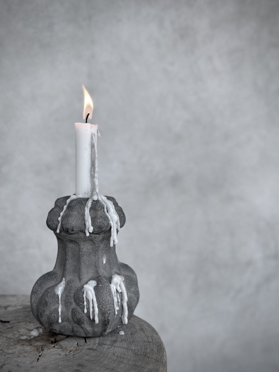 ZUKO stone candle holder, grey wash