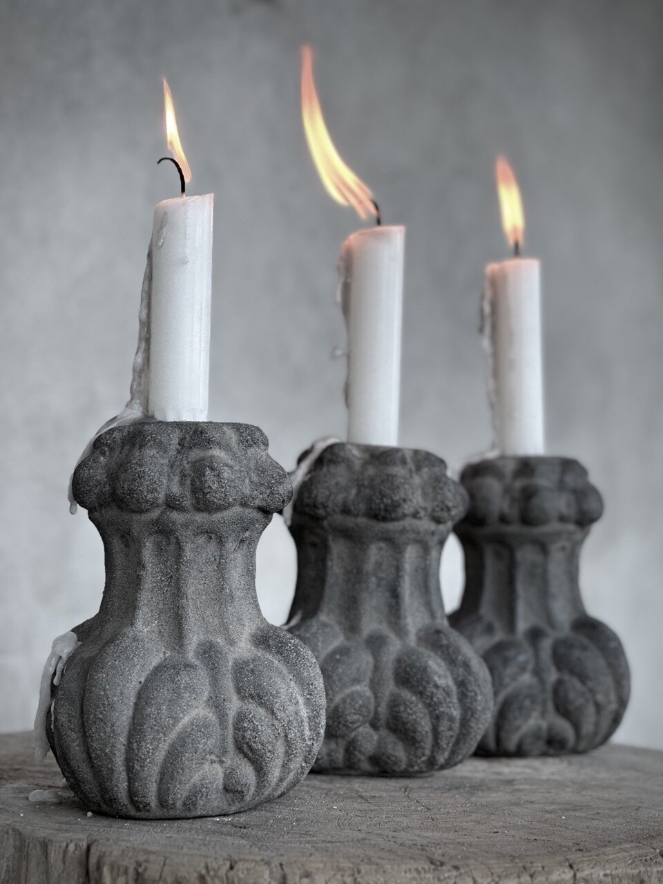 ZUKO stone candle holder, grey wash