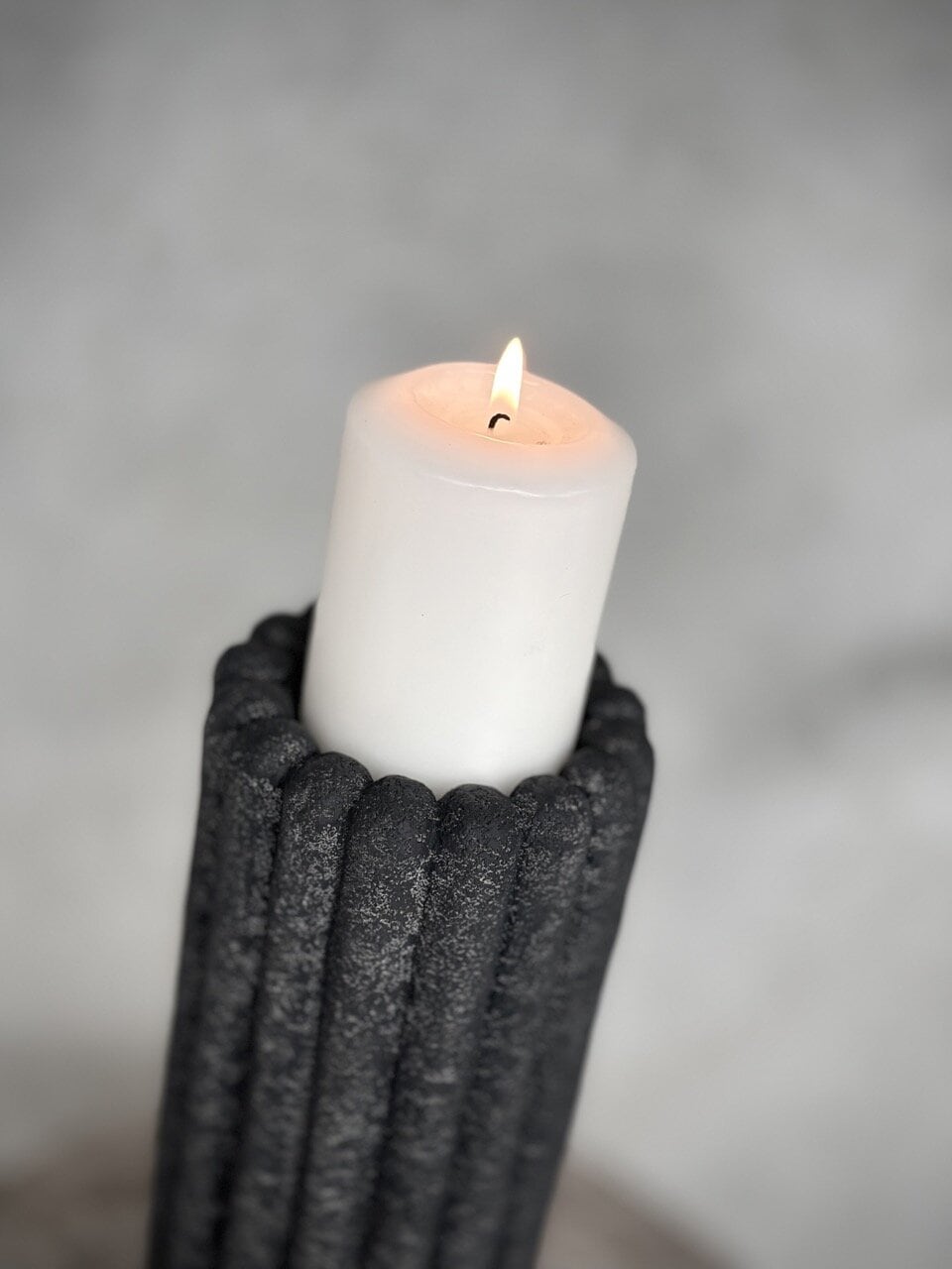 ROJO stone candle holder, black antique