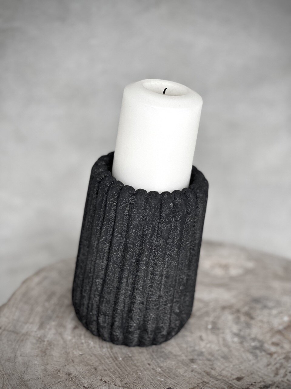 WOKO stone candle holder small, black antique