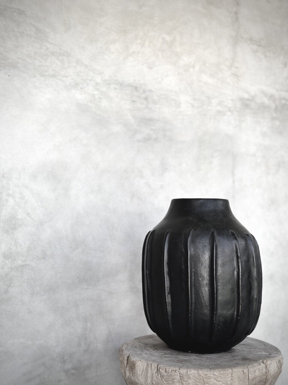 KORO vase, black antique