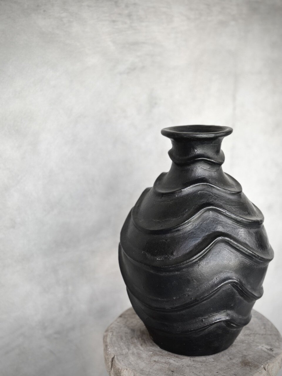 RIMBA vase, black antik