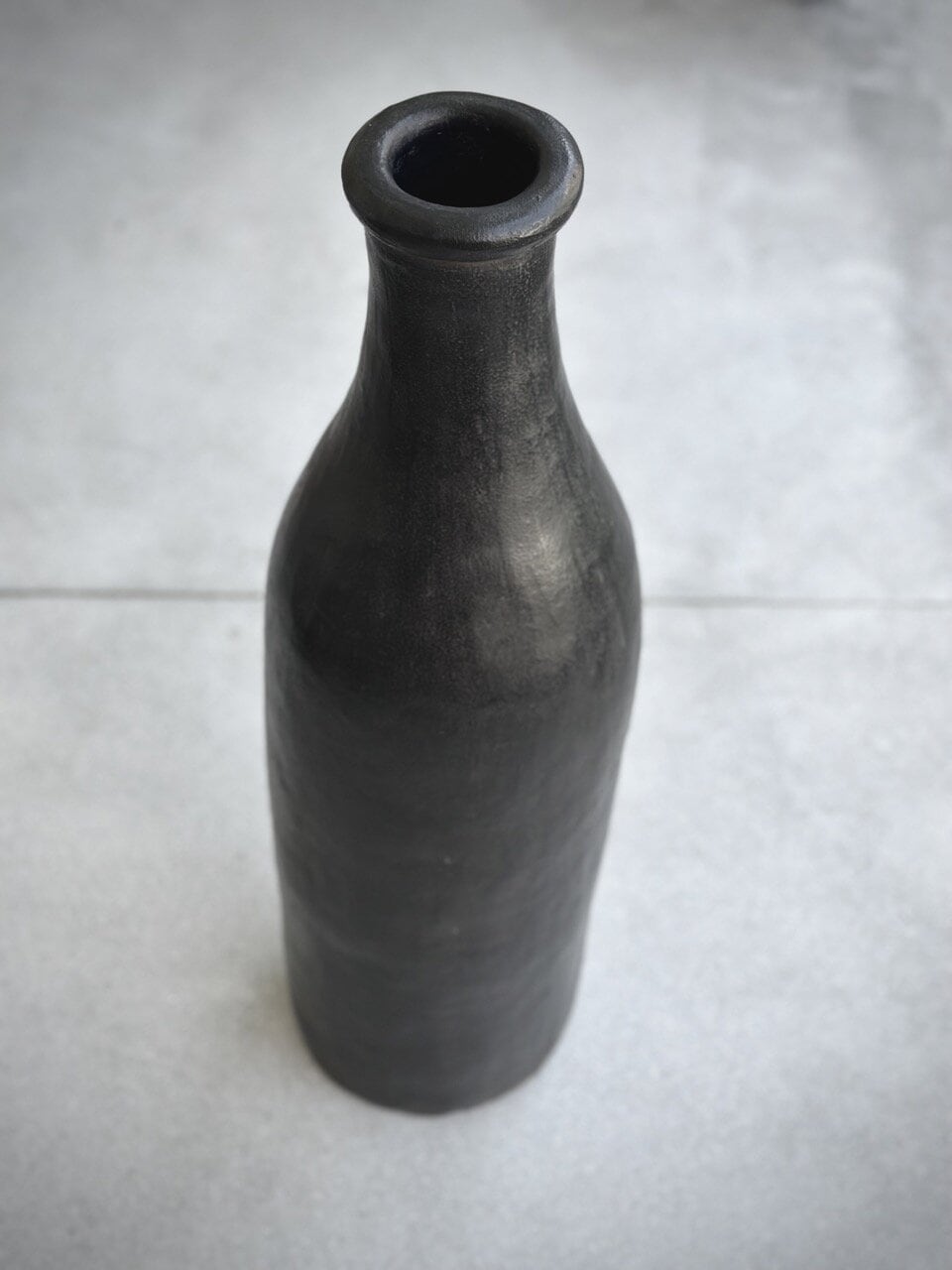 BISMA vase, black antique