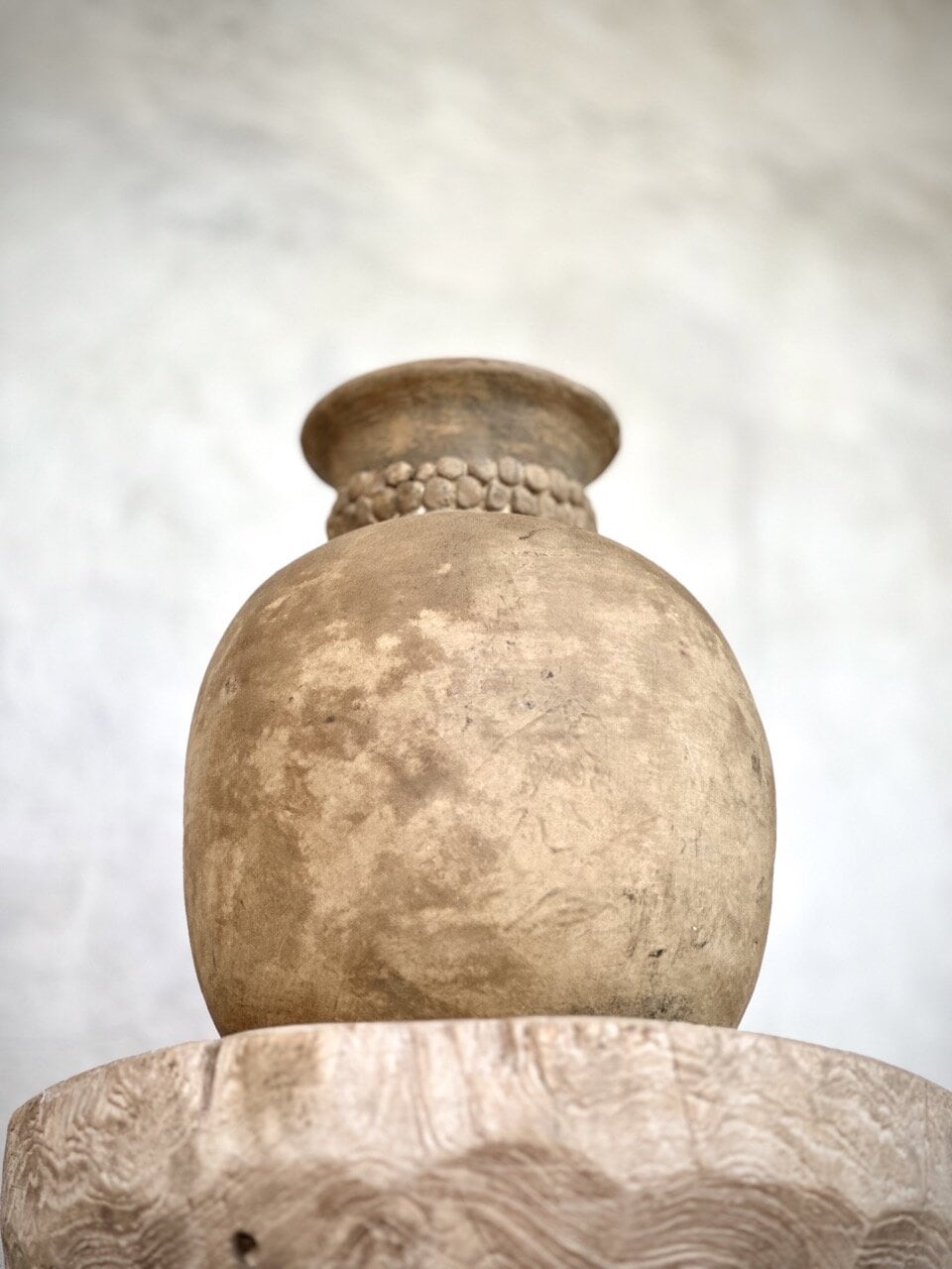 DEWI vase dots, sand antique